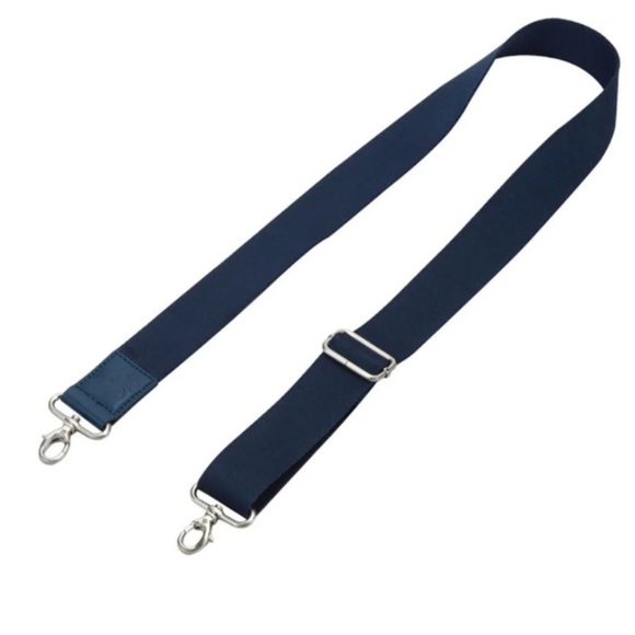 NEW Itzy Ritzy Dream Weekender Overnight Carryon Diaper Travel Bag in Midnight - Picture 4 of 11